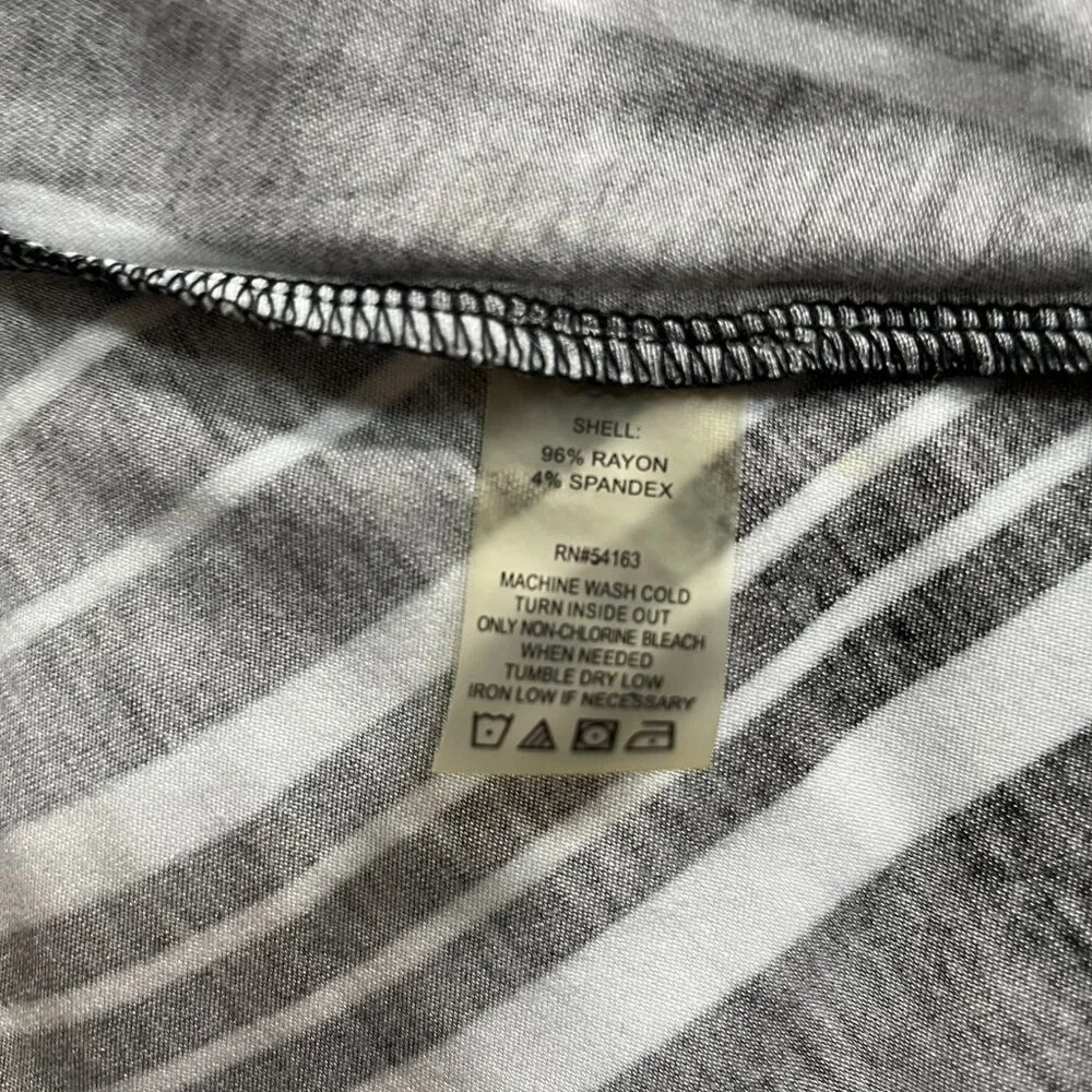 Calvin Klein Geometric Pattern Maxi Dress, Size 4 - Picture 12 of 12